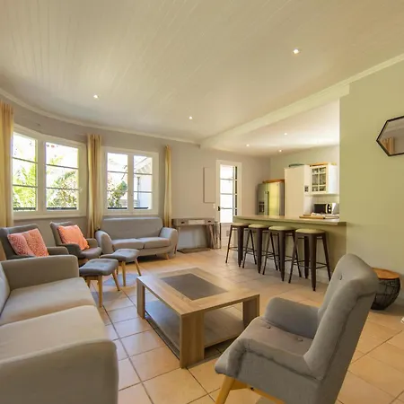 Du Phare Avec Piscine Chauffee Pour 14 Personnes Villa Lège-Cap-Ferret