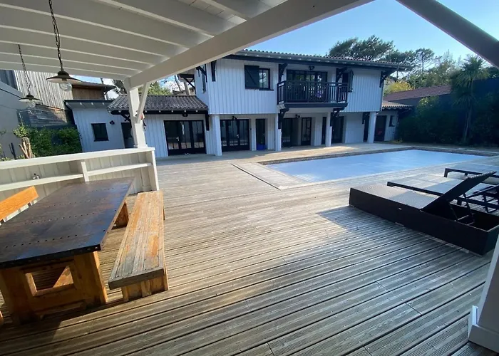 Villa Du Phare Avec Piscine Chauffee Pour 14 Personnes