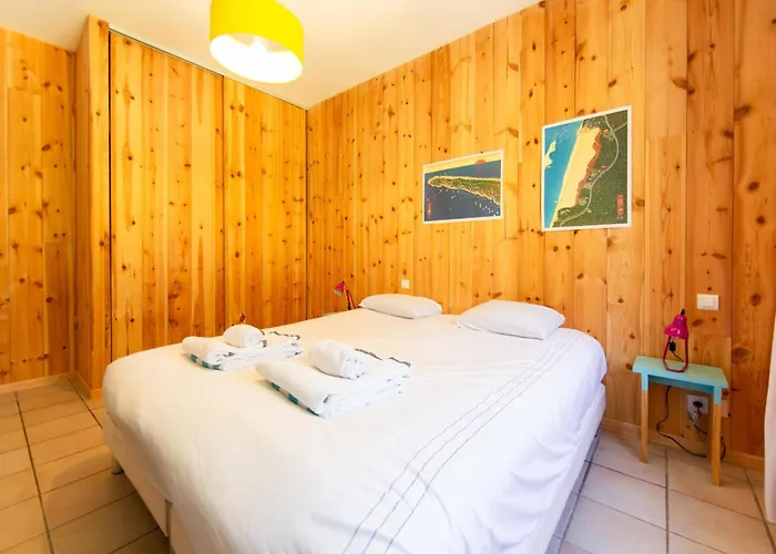 فيلة Du Phare Avec Piscine Chauffee Pour 14 Personnes Lège-Cap-Ferret