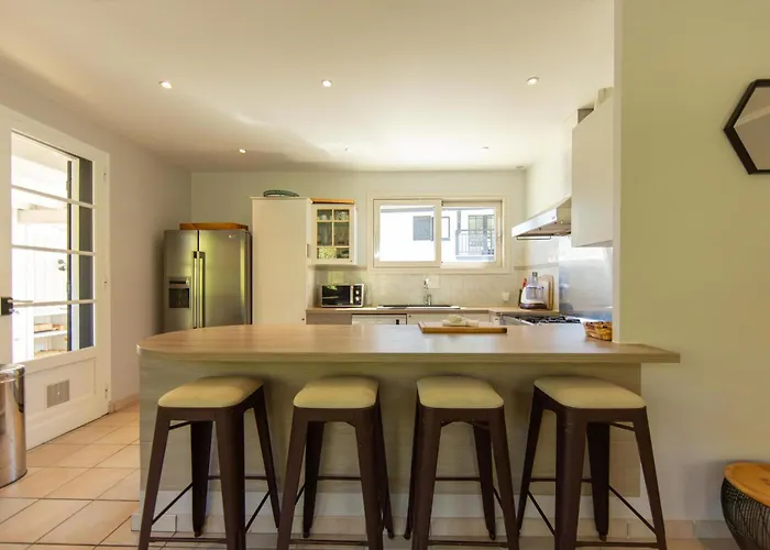 Du Phare Avec Piscine Chauffee Pour 14 Personnes