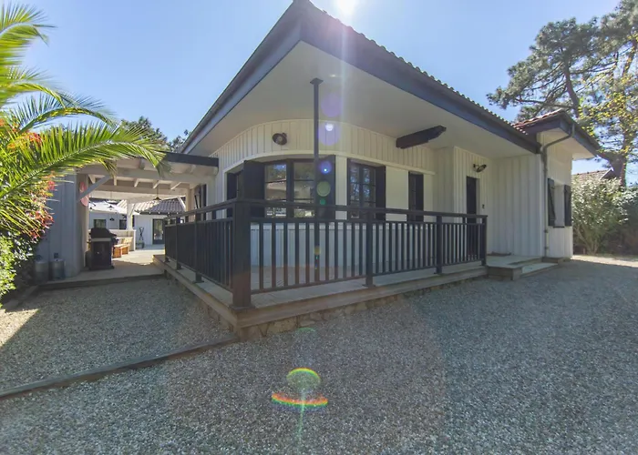 فيلة Du Phare Avec Piscine Chauffee Pour 14 Personnes