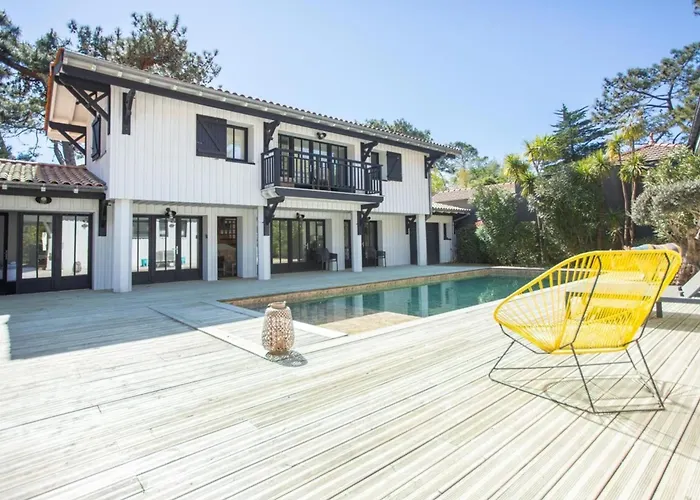 Villa Du Phare Avec Piscine Chauffee Pour 14 Personnes