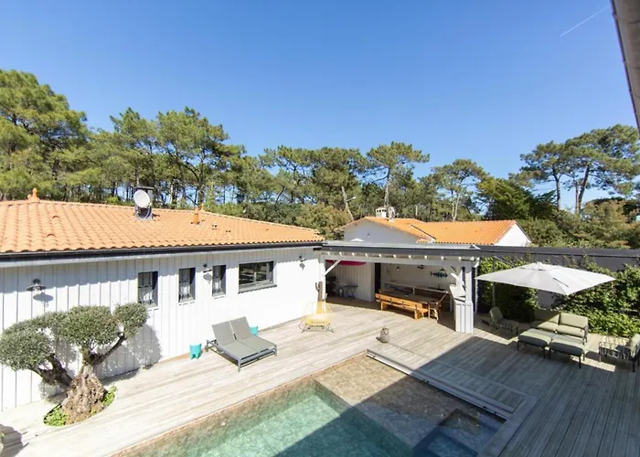 Du Phare Avec Piscine Chauffee Pour 14 Personnes Villa *